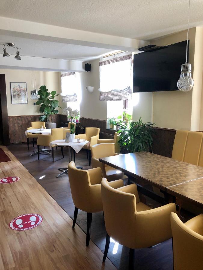 Hotel & Restaurant Arnoldusklause Düren - Eifel Εξωτερικό φωτογραφία