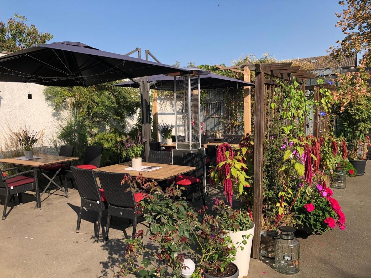 Hotel & Restaurant Arnoldusklause Düren - Eifel Εξωτερικό φωτογραφία