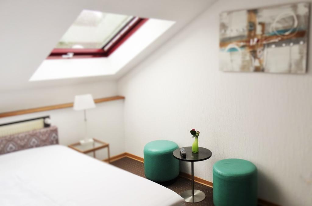 Hotel & Restaurant Arnoldusklause Düren - Eifel Δωμάτιο φωτογραφία