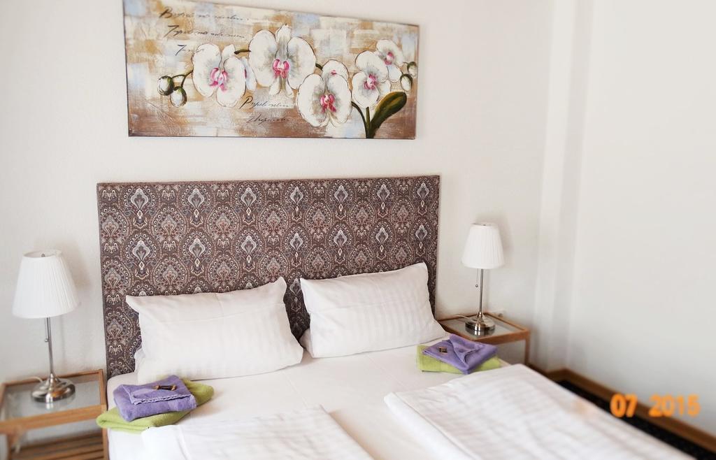 Hotel & Restaurant Arnoldusklause Düren - Eifel Δωμάτιο φωτογραφία