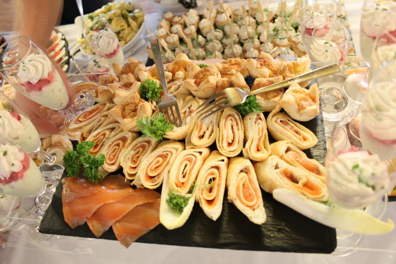 Hotel & Restaurant Arnoldusklause Düren - Eifel Εξωτερικό φωτογραφία