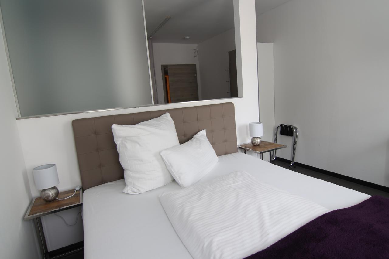 Hotel & Restaurant Arnoldusklause Düren - Eifel Εξωτερικό φωτογραφία